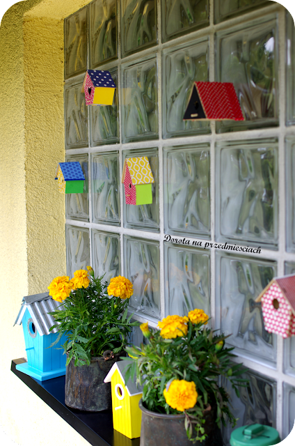 ogródek warzywny, aranzacja ogrodu, domek dla owadów, budki domki DIY