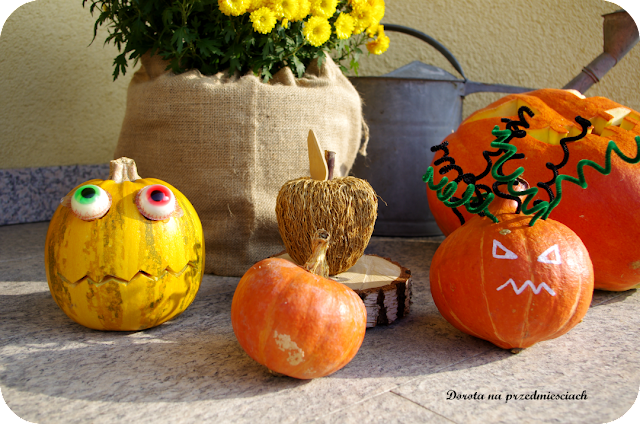 Haloween dynie zabawa na haloween ozdoby z dyni