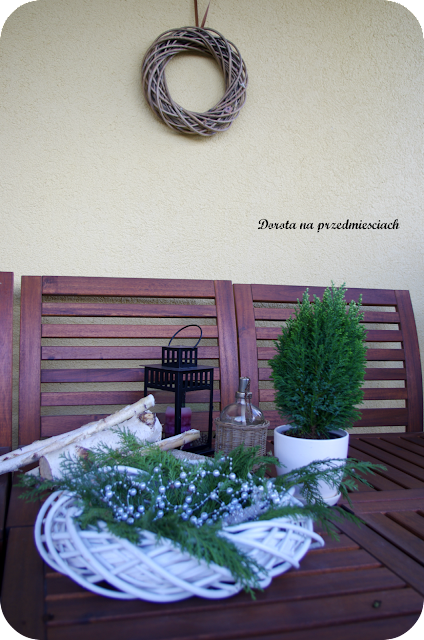 taras na święta, aranżacja tarasu, ogród zimą