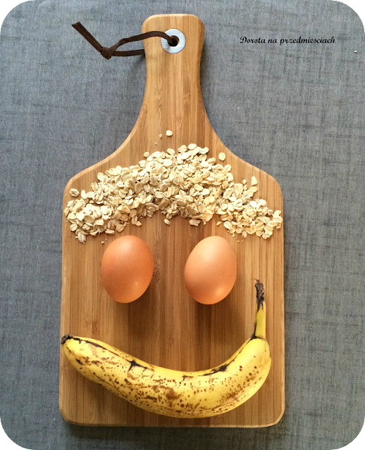 placuszki bananowe, słodkie śniadanie, zdrowe śniadanie, pancakes