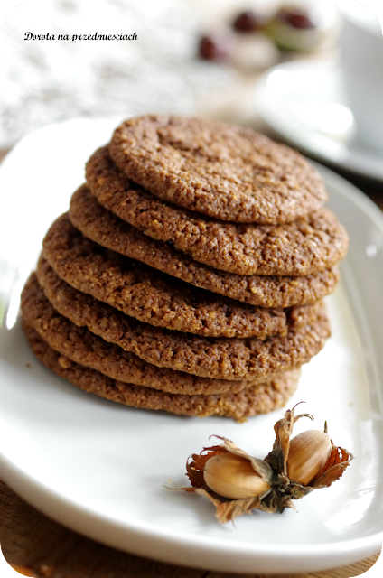 ciastka razowe orzechy laskowe nutella słodkości jesienne smakołyki