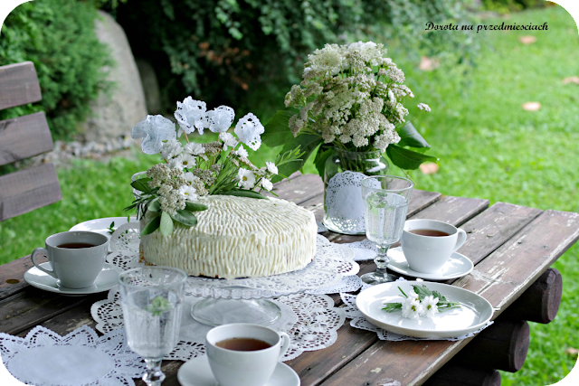 rocznica ślubu rustykalne wesele przyjęcie w ogrodzie
